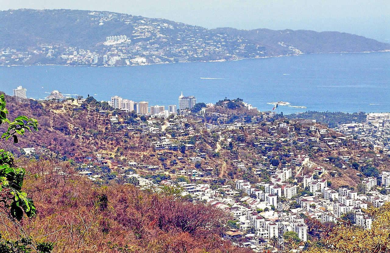 DSC01145_2005.jpg